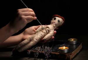 Büyü Nedir ? Büyücü Kimlere Denir ?