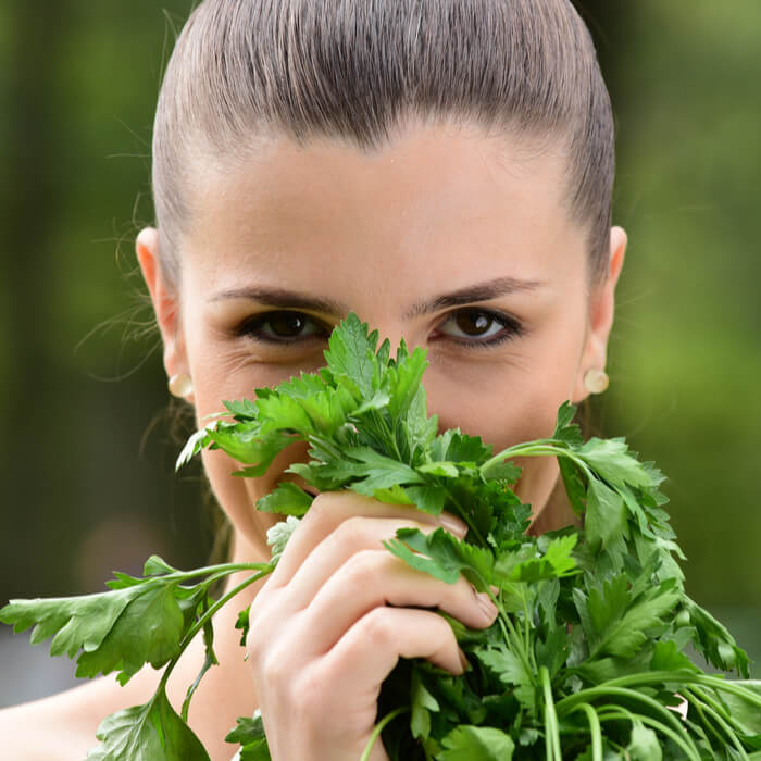 hamilelerin kullanmaması gereken bitkiler gebelikte uzak durulmasi gereken bitkiler